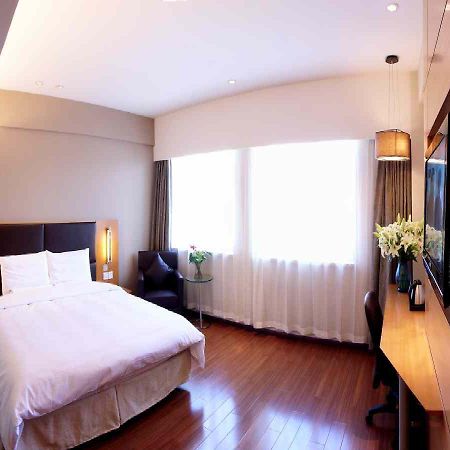Motel Shijiazhuang East Zhongshan Road Taylor Centre Sicsiacsuang Kültér fotó